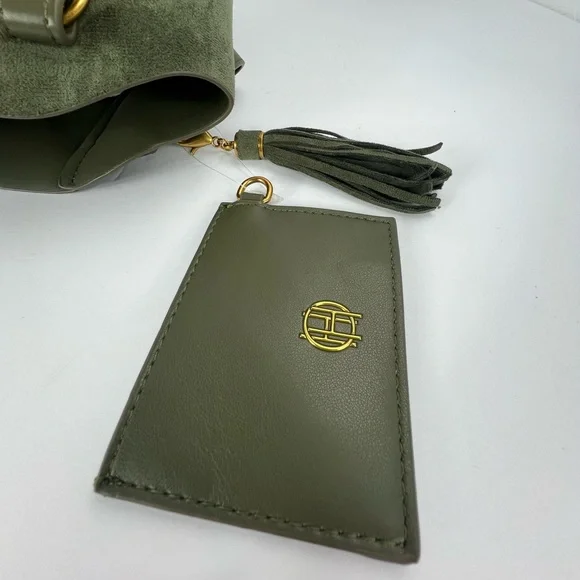 HOUSE OF HARLOW 1960 LUX TOTE, FAUX SUEDE OLIVE GREEN COLOR WITH A BACK POCKET